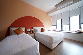 Ceylonz Suites by Mana Mana