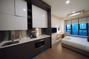 Ceylonz Suites by Mana Mana