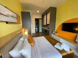 Ceylonz Suites by Mana Mana