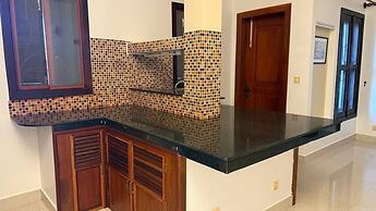 Amora De Cafe & Guest House