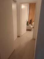Budget 2BR Apartment For Extended Stay
