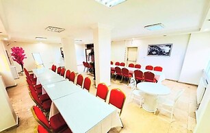 GARDEN LİVA HOTEL