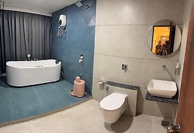 Hotel Vallabh Sky