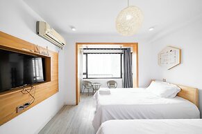 Book and Bed - East Nanjing Road
