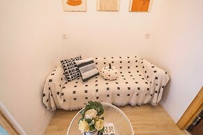 Book and Bed - East Nanjing Road