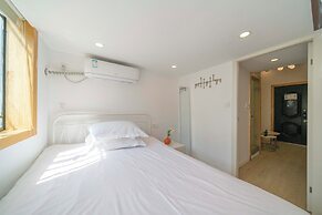 Book and Bed - East Nanjing Road