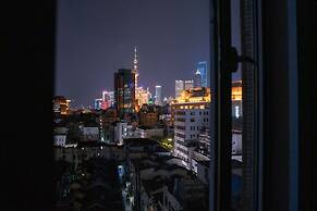 Book and Bed - East Nanjing Road
