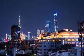 Book and Bed - East Nanjing Road