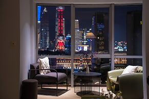 Book and Bed - East Nanjing Road