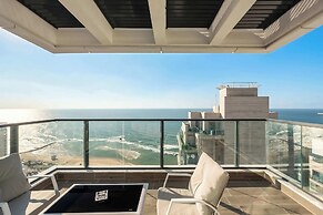 Prestige 4BR Breathtaking Sea Views