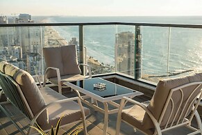 Prestige 4BR Breathtaking Sea Views