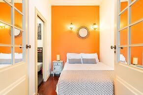 Artistic Alfama 4BR Cathedral Views Tram 28