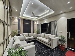 HOTEL GEETANJALI
