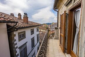 Rose's Palace