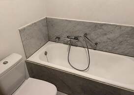 Studio met ensuite badkamer - WiFi en TV