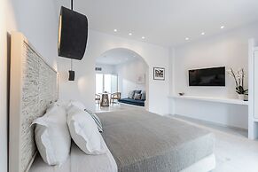 Blue Art Suites