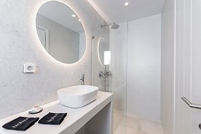 Blue Art Suites