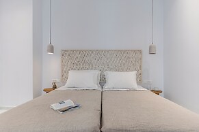 Blue Art Suites