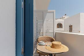 Blue Art Suites