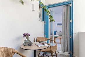 Blue Art Suites