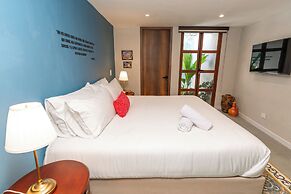 HOTEL LIBRERIA CAFE DE POMBAL