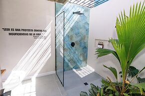 HOTEL LIBRERIA CAFE DE POMBAL