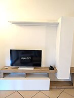 Central Apartment Caniggia 2 With Terrace in Como