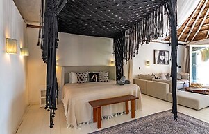 Hotel Qamar Lux