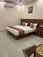 Estoria Hotel And Resort