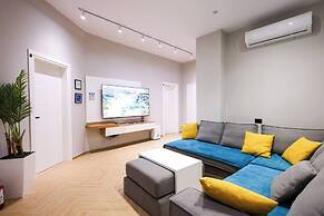 Grandstay Central 105