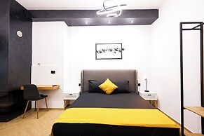 Grandstay Central 105