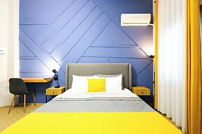 Grandstay Central 102
