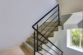 Fabhotel Shravani Residency