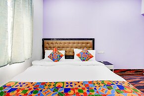 Fabhotel Triotel Inn