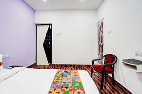 Fabhotel Triotel Inn