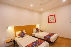 Fabhotel Ashirwad Inn