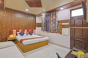 Fabhotel Kg Palace