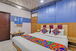 Fabhotel Kg Palace