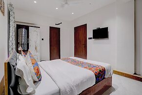 Fabhotel Opulence Stay