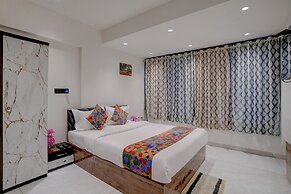 Fabhotel Opulence Stay