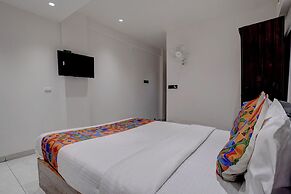 Fabhotel Opulence Stay