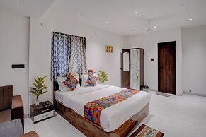 Fabhotel Opulence Stay