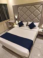 Fabhotel Sahara Inn