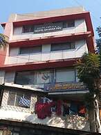 Fabhotel Sahara Inn