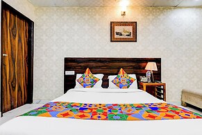 Fabhotel The Galaxy