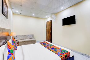 Fabhotel The Galaxy
