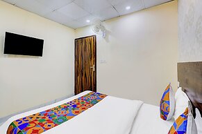 Fabhotel The Galaxy