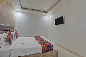 Fabhotel Broadway