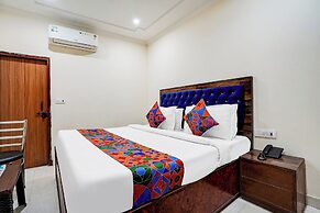Fabhotel Sehrawat