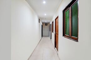 Fabhotel Sehrawat